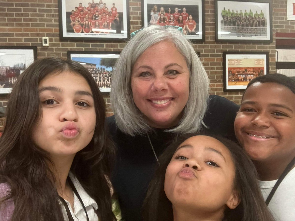 At the end of the day, learners are still happy and want to take selfies with me! ❤️ Love these kids! <a href="/coppelleast/">Coppell Middle School East</a> #EastBroncos #missionpossible #relationshipsmatter