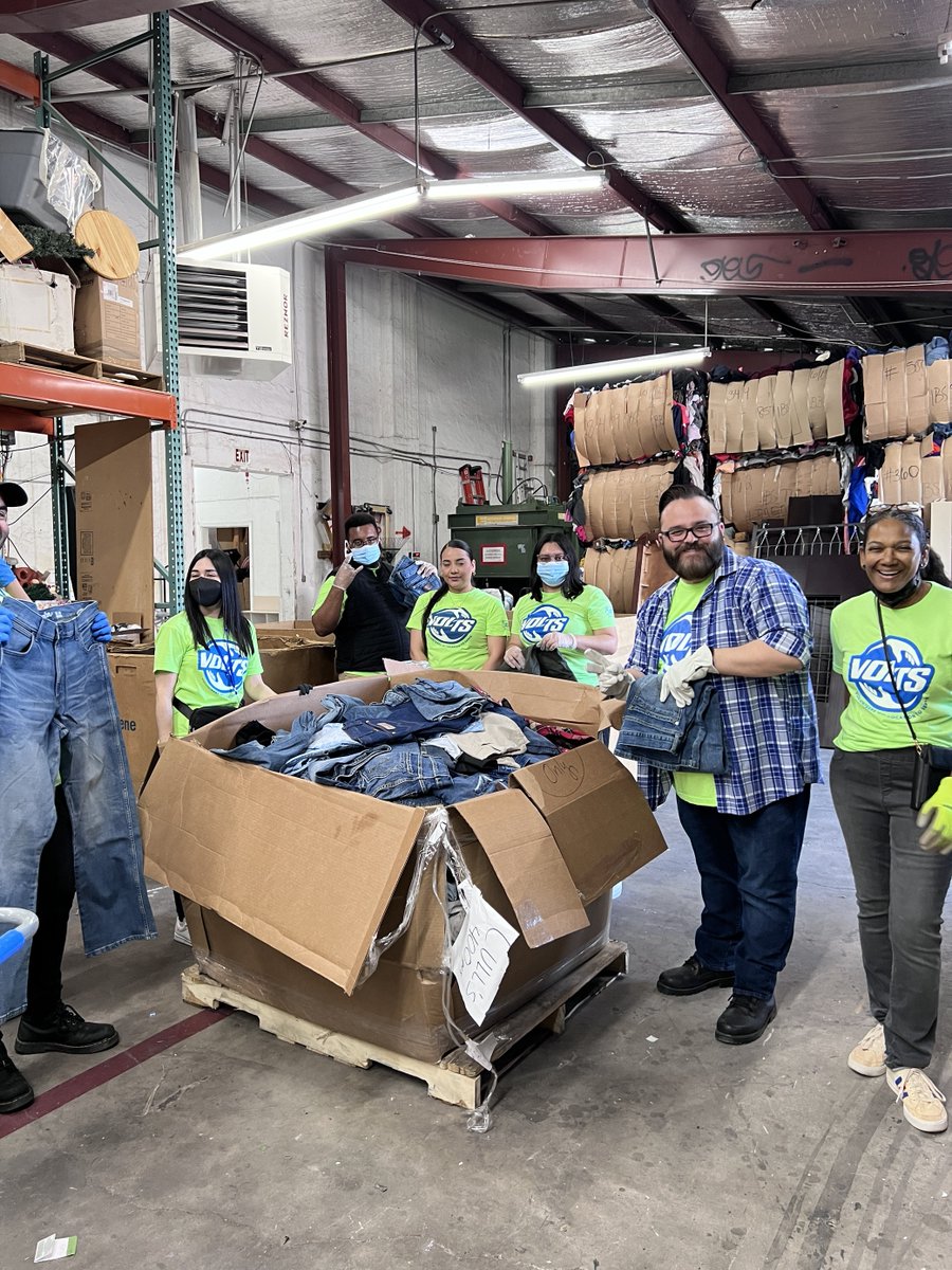 🤝 Making a Difference Together! 🙌 Today, we're incredibly proud to share that 40 #VOLTS employees came together to volunteer at the Salvation Army. 🏠💙

This remarkable initiative was part of our ongoing commitment to fostering a strong sense of community, culture, and company