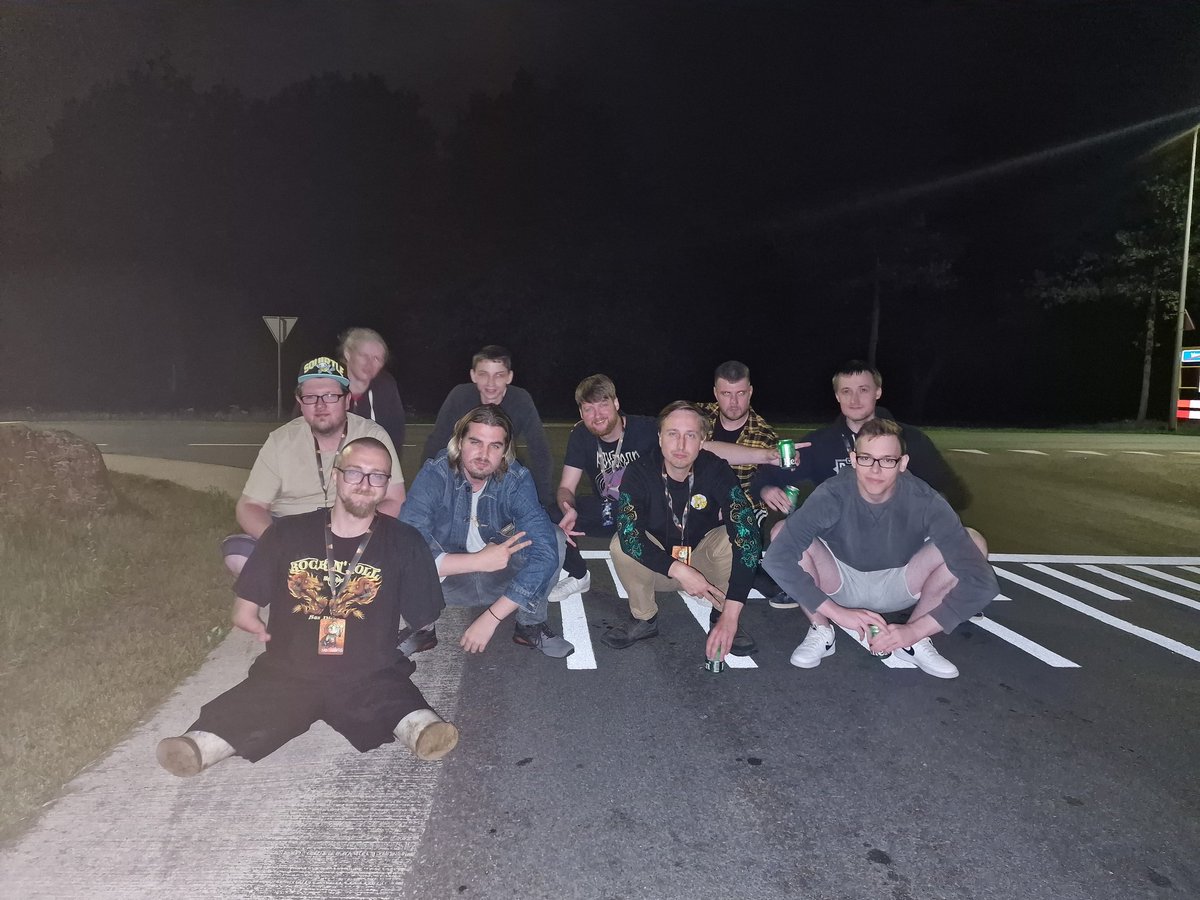 SLweedTwitch's tweet photo. the bois https://t.co/INfukObLcZ
