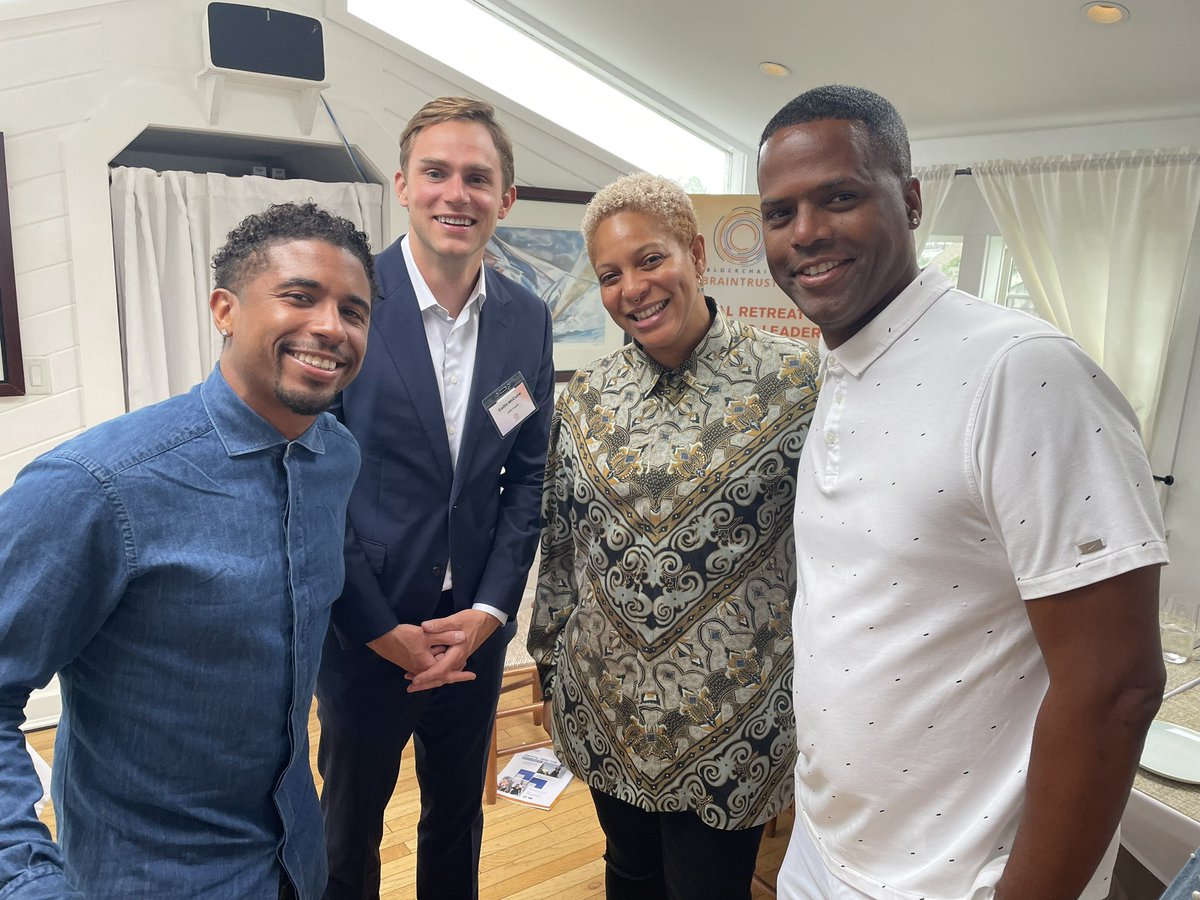 Amazing first day of the inaugural Blockchain Braintrust in Martha’s Vineyard sponsored by <a href="/a16zcrypto/">a16z crypto</a>. 

Thank you <a href="/AJCalloway/">AJ Calloway</a> <a href="/yesladypheOnix/">LADY PHEØNIX (👑🌊)</a> <a href="/ChrisLyons/">chrislyons</a> &amp; Collin McCune for joining us. 

#BlockchainBraintrust #CryptoNOIRE