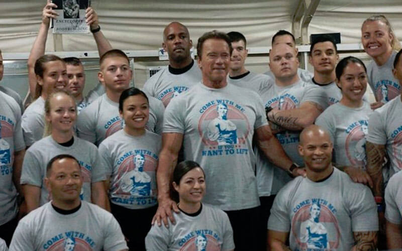 DANI_DON0's tweet photo. @tvnnoticias I got Arnold's shirt here
😍😍👇👇👇👇👇✅ 
https://t.co/0gNPUcAbZB https://t.co/RvDxtTNdNB