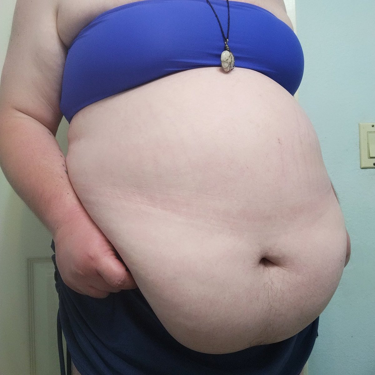 420gainerpiggy's tweet photo. I really thought an XL bathing suit would fit around this belly 💀

#fat #fatty #gainer #feeder #feedism #bellykink #transfeedee #bigbelly #fatslut #fatfetish #fatbelly #feedme #nsfwtwt #bbw #nsfwbbw #lookingforfeeder #fatporn #fatass #sub #submissive #feedee #feedme #stuffer https://t.co/XJb0gS0X5d