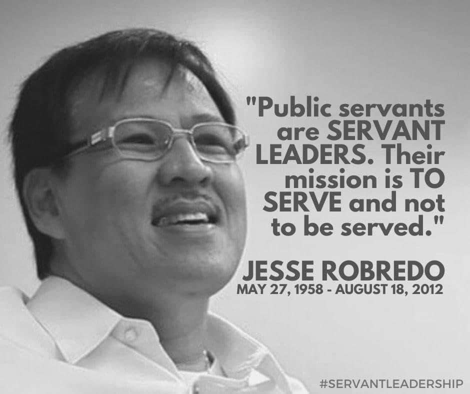 oslecjunior's tweet image. It has been eleven years since we lost Sec. Jesse Robredo but his legacy of servant leadership lives on.

May those who aspire to be leaders follow his example. And may they choose to use the power they gain to serve and help others.

#BeLikeJesse #ServantLeadership #JesseRobredo