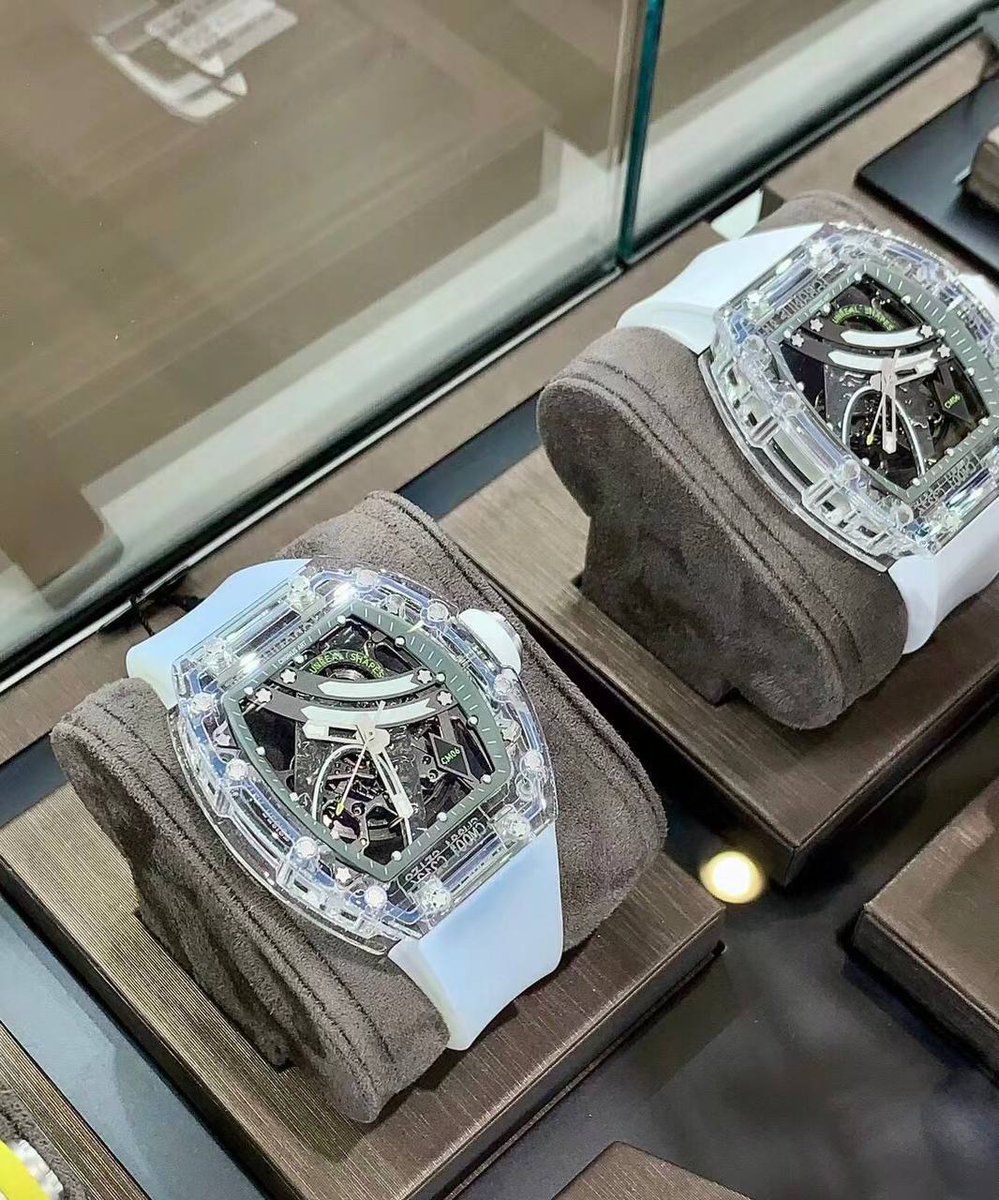 KerriTeresa123's tweet image. This watch is not only gorgeous in appearance, but also contains a sophisticated mechanical structure behind it, which accurately presents the passage of time on your wrist.🎬👔👔
#Appearance #Gorgeous #Contains #Precision #Structure #Time #lapse #Wrist #Watch #USA