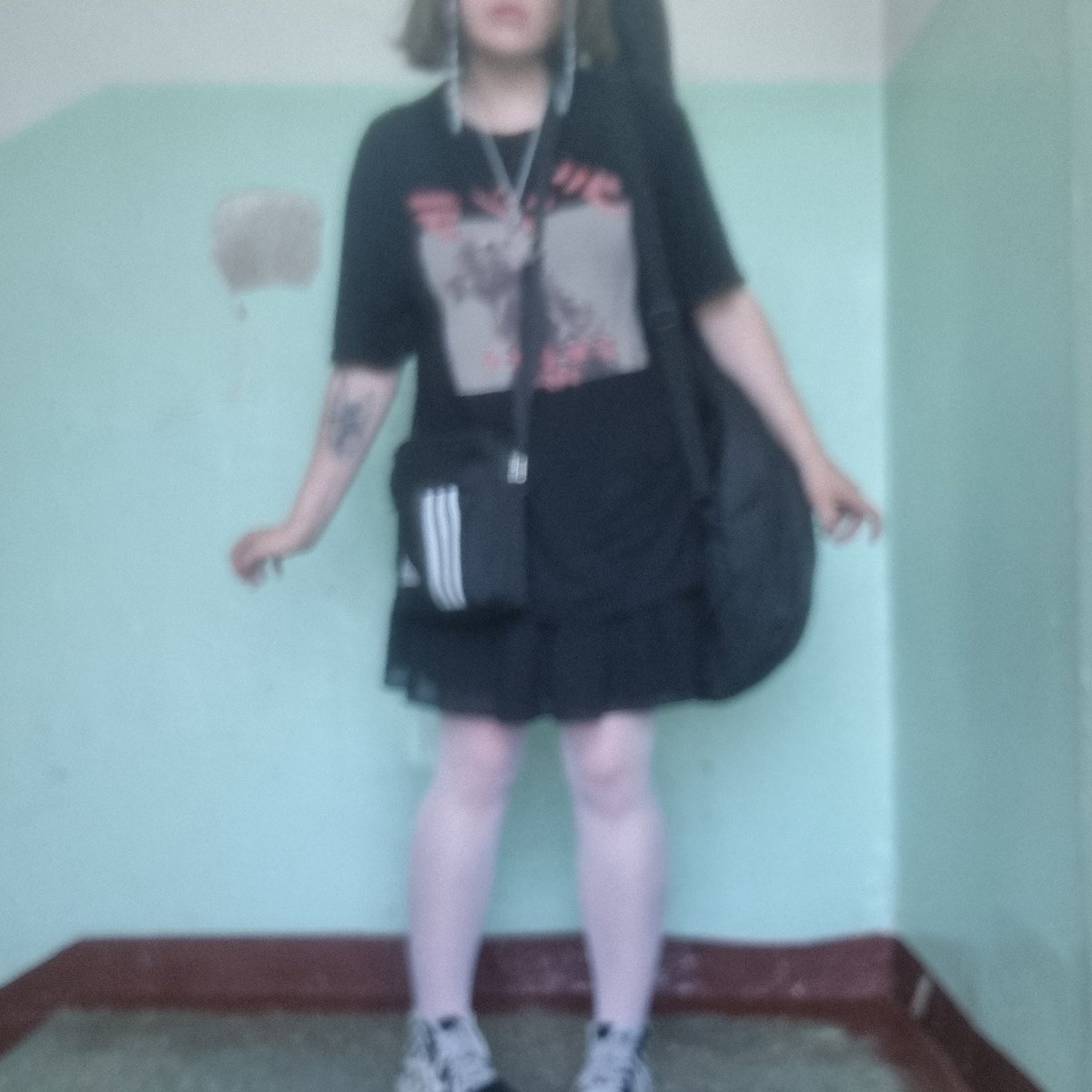 samatokiemoboi's tweet photo. такая я анимешка была вчера крч ^__^  смешнулек убермаргинал https://t.co/z5uVwOz1k9