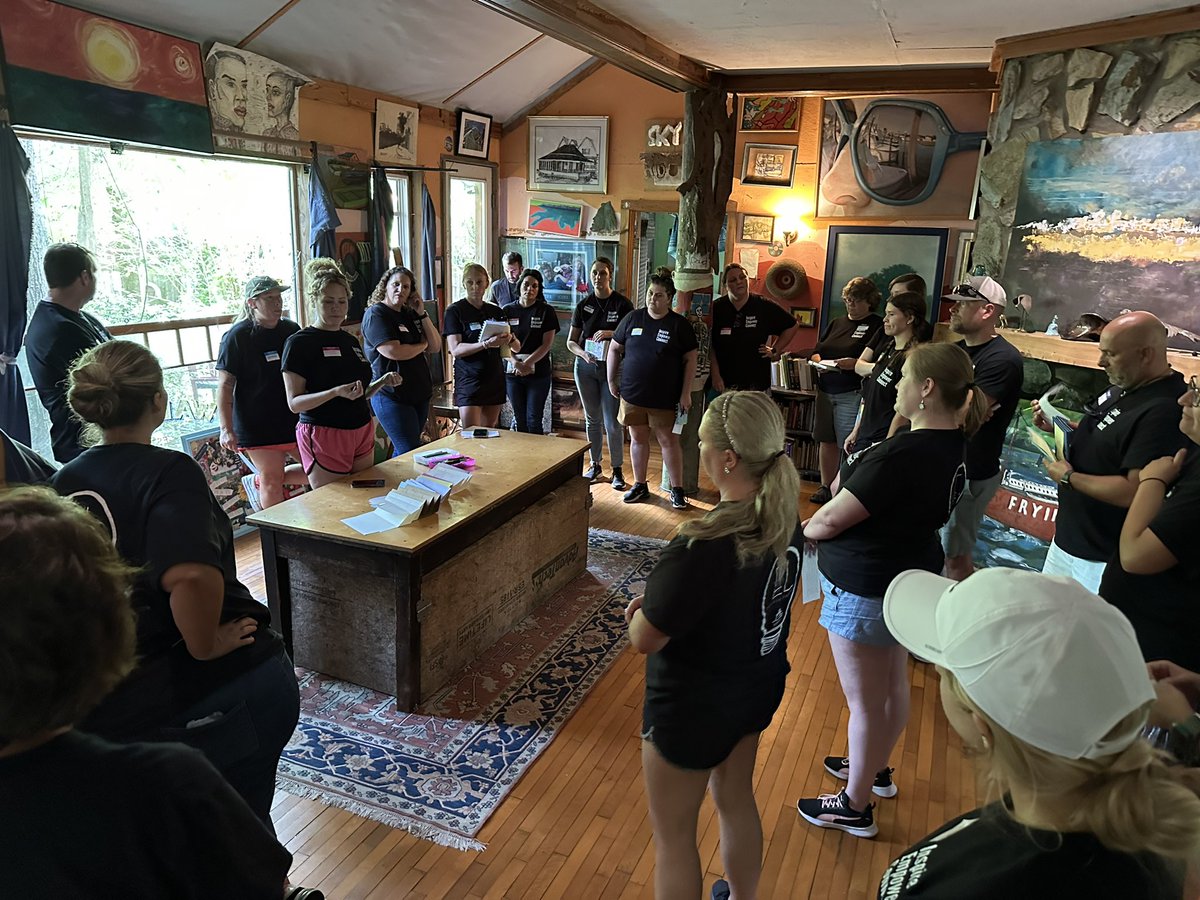 Peter Hunt tweet media