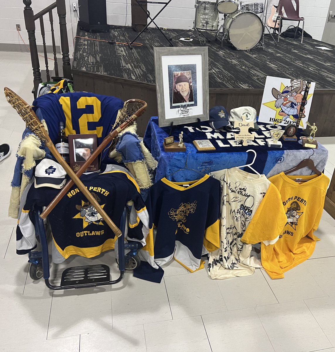 Dougy Forever! 💙💛