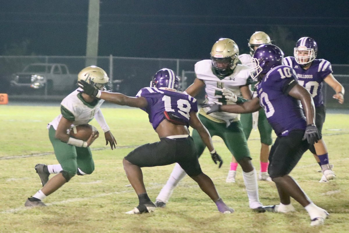 LAFootballMagTV's tweet photo. Make sure to check out the latest article in our 2023 Louisiana Prep Football Preview covering Centerville!
@LeeBrecheen @ChachereGrant @louisiana1A @LSL_Sportsline @LAFBReport @Centerville_FB @jamari_ayrow @jaxon_frederick @johnnygray09
LINK: https://t.co/KybWS5Vd3l https://t.co/S8unXX5WlN