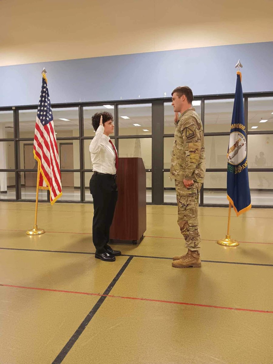 Look who came to see me on this big day!! Y’all have stood by my side since our first interactions. To know this bond is forever warms my heart. It’s been a long journey, so I’m glad i had you all cheering me on. Couldn’t have made it this far without y’all!!! ❤️❤️