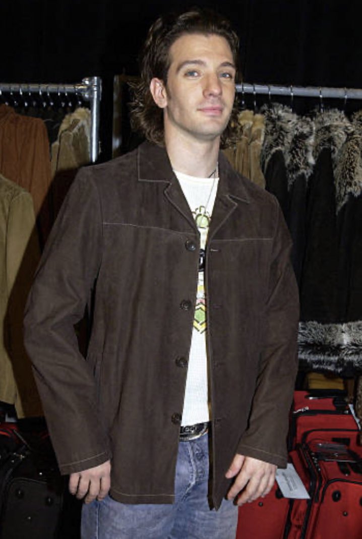 BackstageCreations tweet media