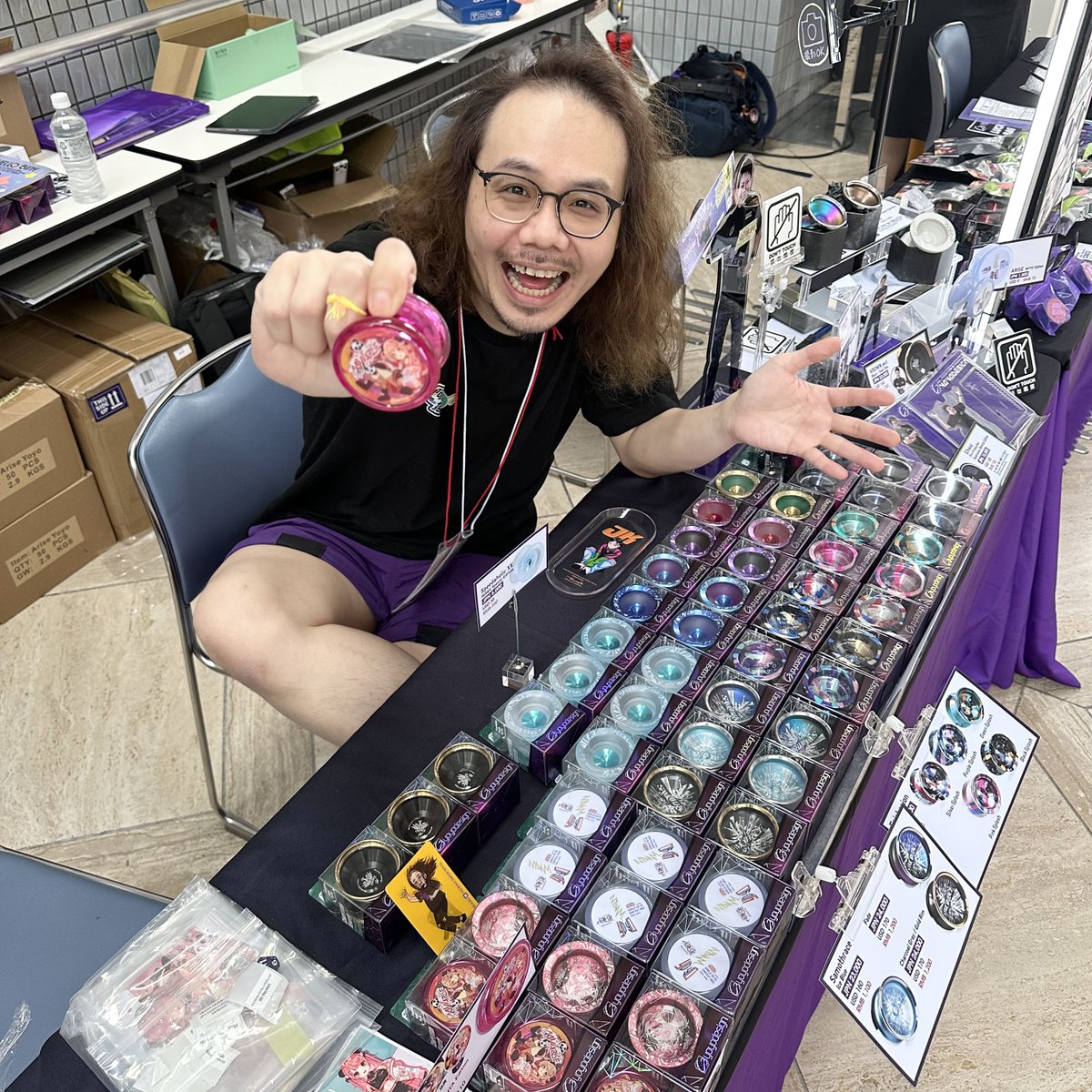 simpsonlalala's tweet image. 世界搖搖大賽Day2！🪀

是日任務！開檔！米亞MYArise開賣！5A 4A初賽評判！落場1A初賽！參賽者編號167！🤪

同埋幫一眾Team C3 + 一眾香港選手打氣！🇭🇰🔥🔥🔥

p.a. 我個樣攰到黐咗線🤣

#WYYC2023