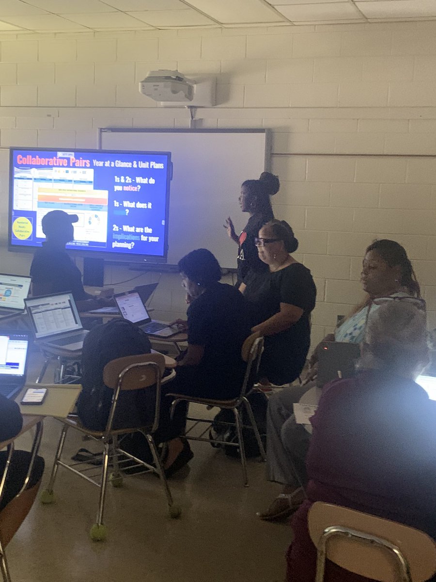 Sara Teal tweet media