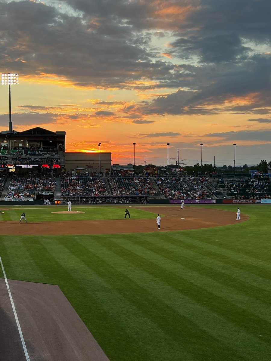 Victoria Valentine tweet media