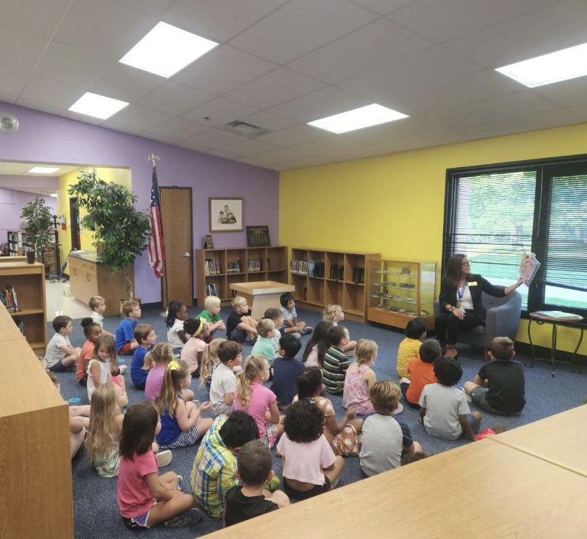 Loved reading to our newest Panthers today! ❤️So excited for the new school year! #LoveLearnLead #BetheLight