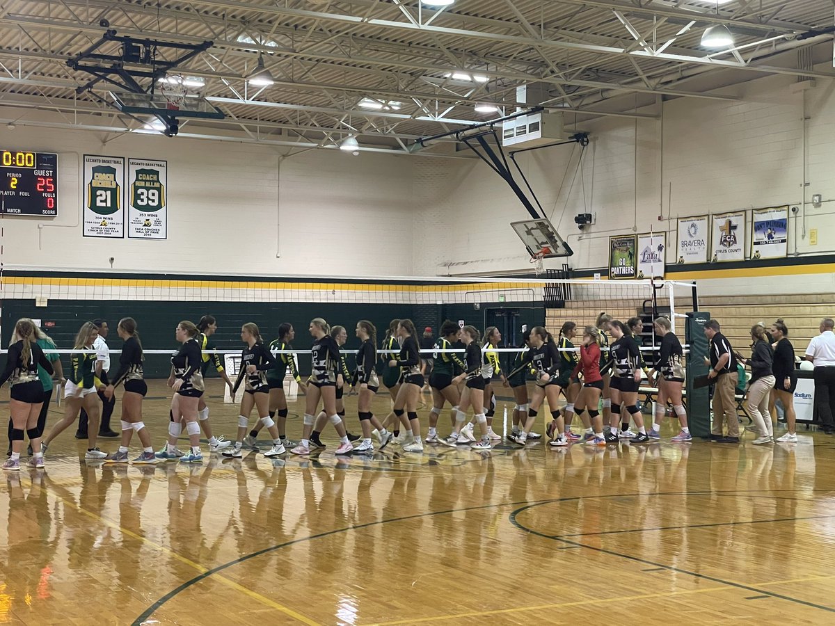 Mary Leonard tweet media