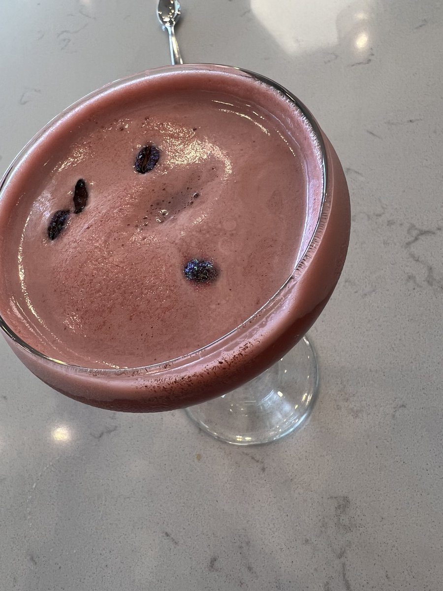 ToscaMusk's tweet photo. Created a new favorite: Passionate pink Espresso Martini (with tequila and glitter beans). This will definitely be at PassionCon. 🙌 @PassionFlix https://t.co/a6c9aDsmWX
