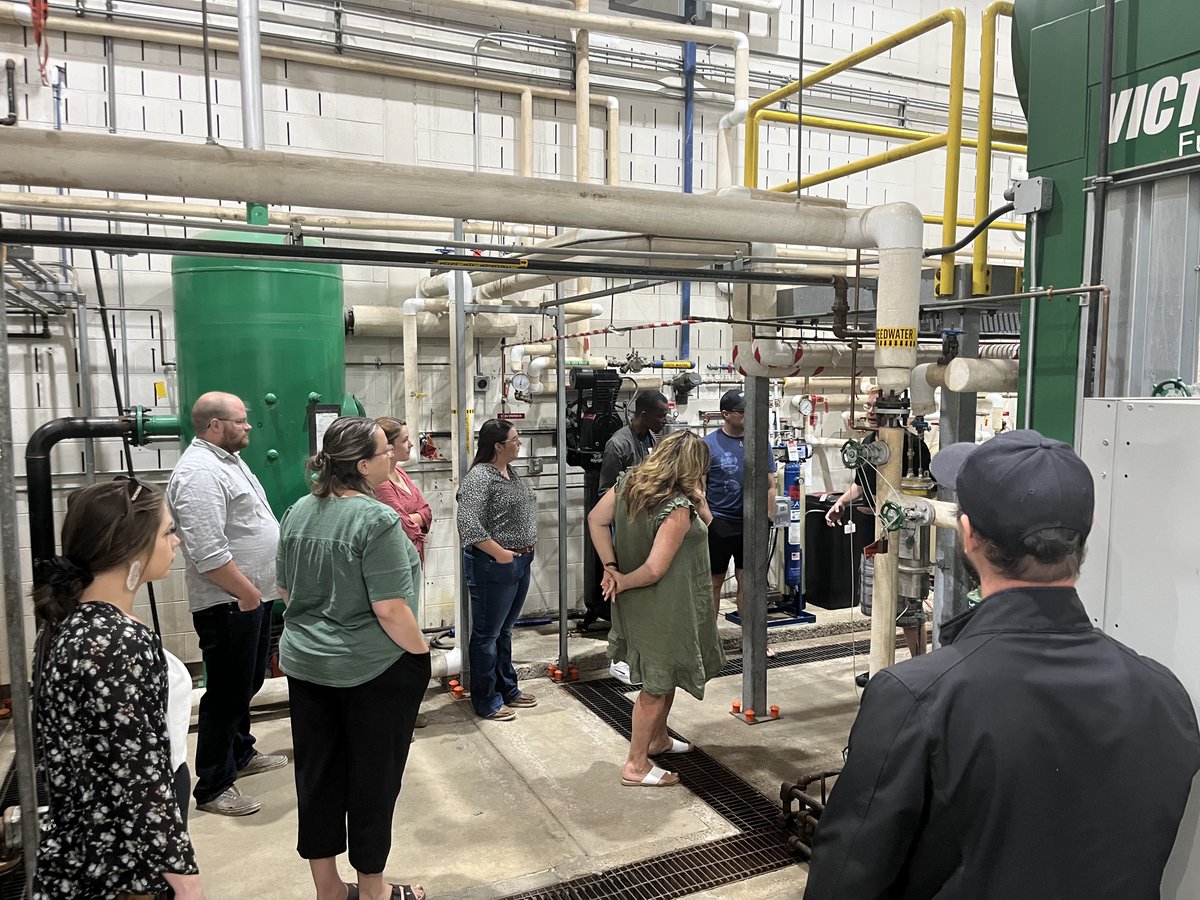 Derek Collins tweet media