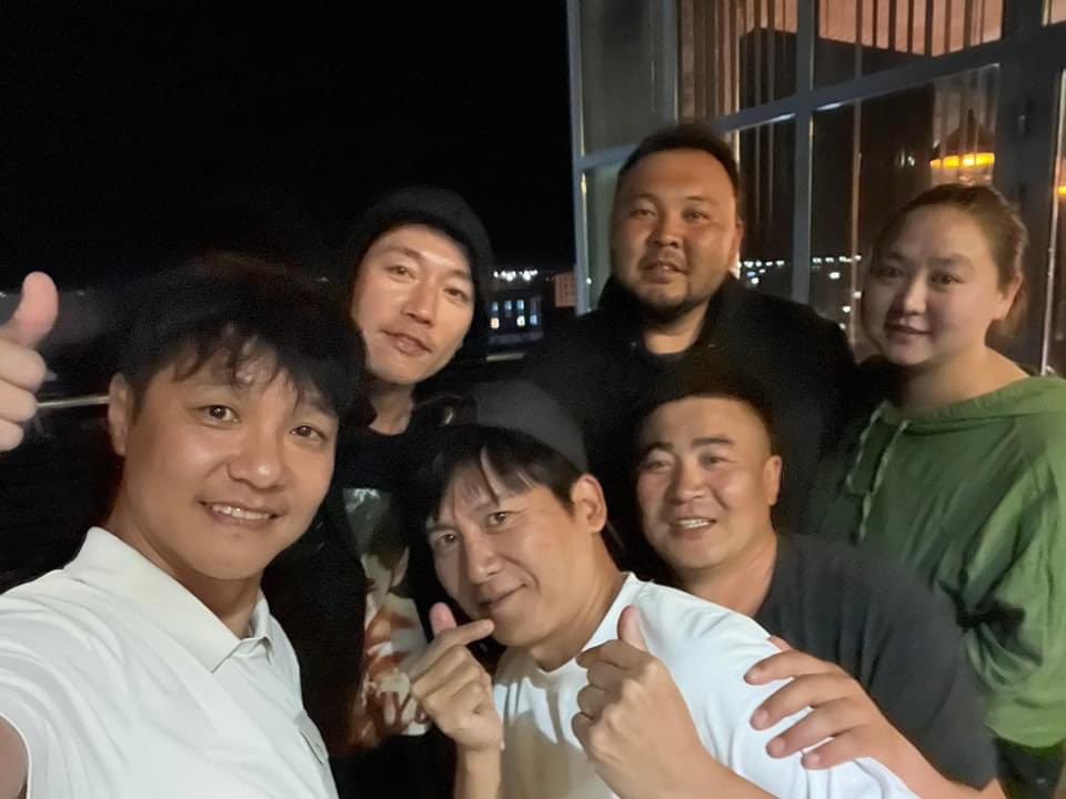 hy1770's tweet photo. 드디어 오늘 첫 방송

고생했다 모두들!
자랑스런 우리들!

#택배는몽골몽골
#몽골갈땐
#몽골리아세븐데이즈
#jtbc
#mongolia https://t.co/gpIpETQdMq