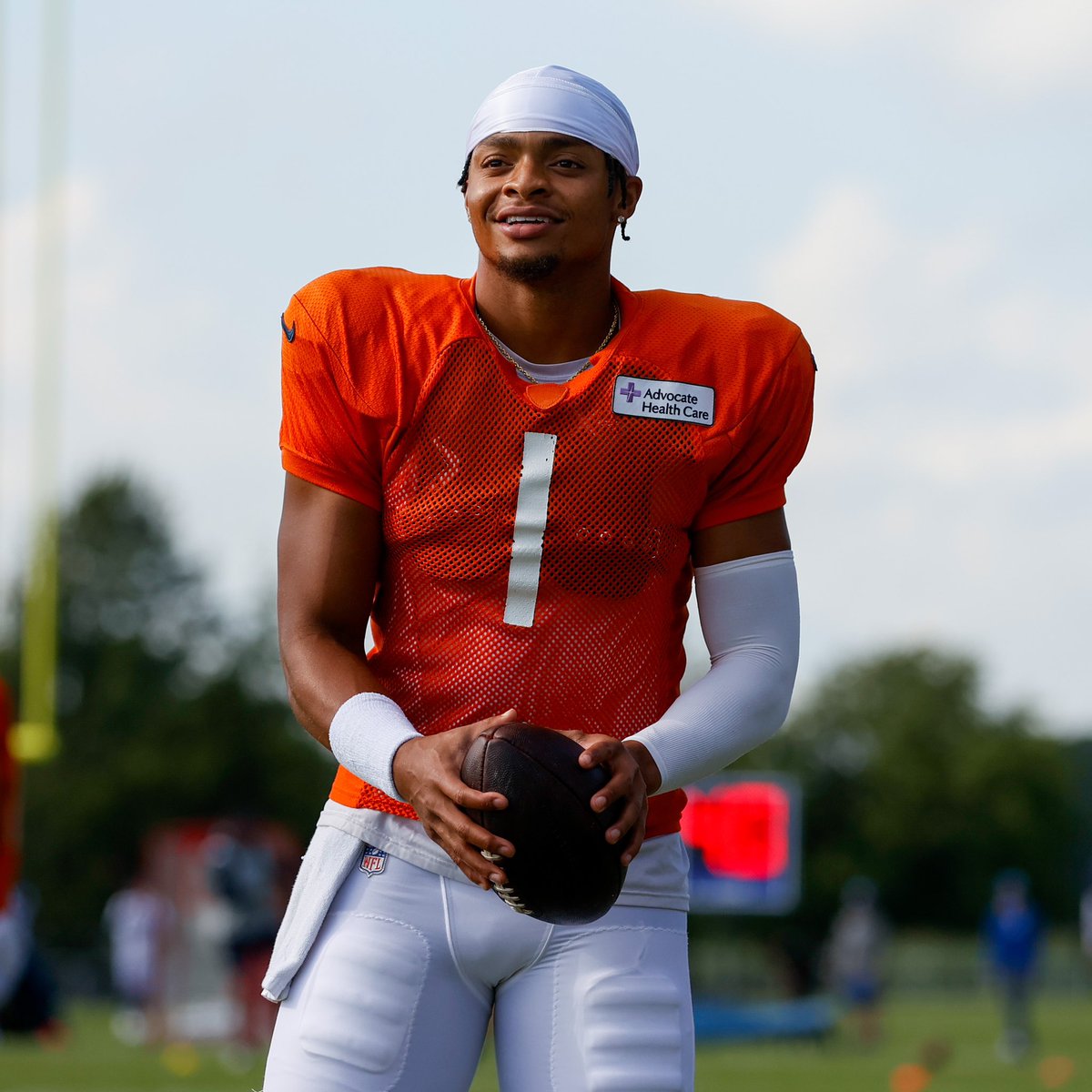 ChicagoBears's tweet photo. 1️⃣ https://t.co/ulMkHF3nh0