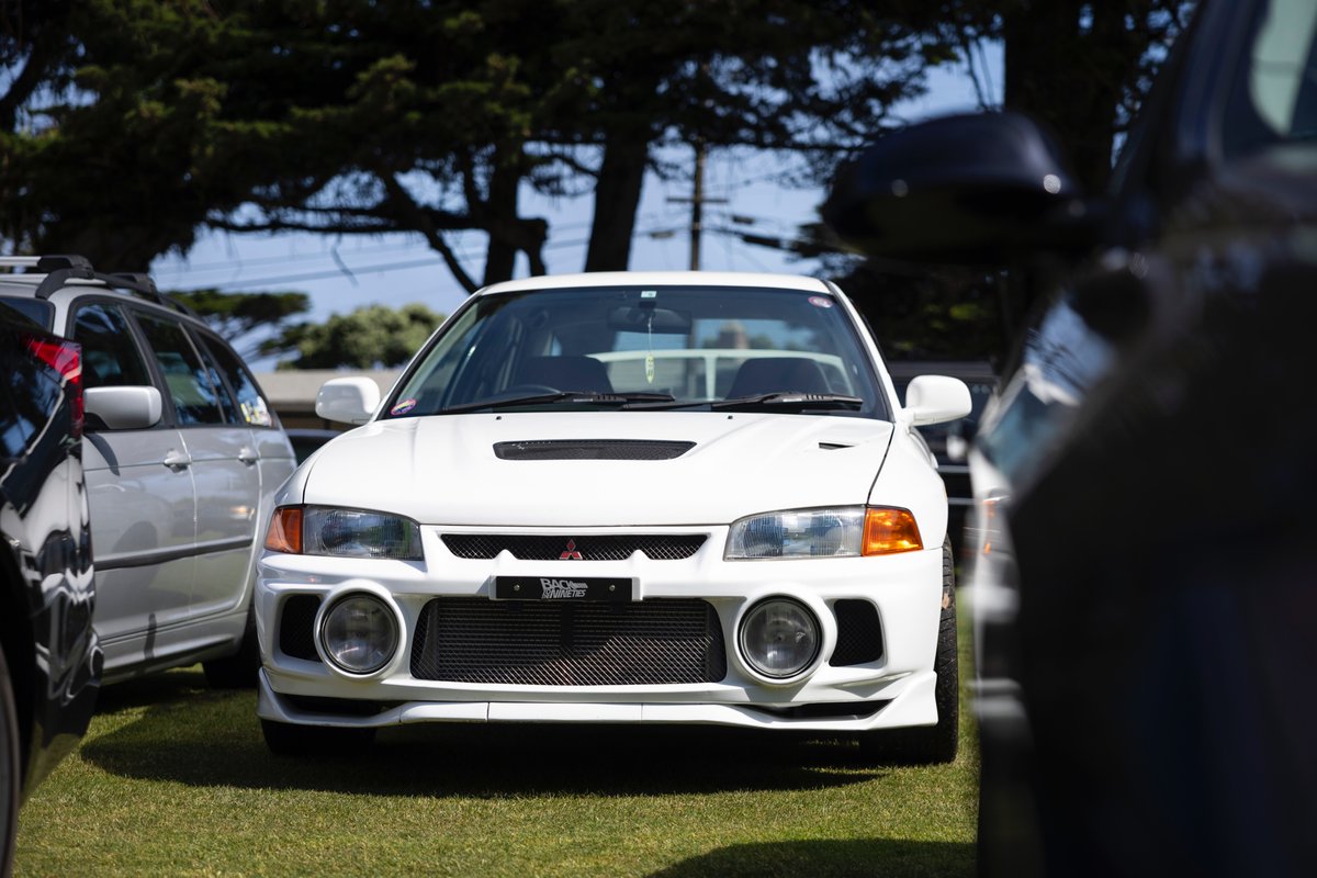 MattJelonek's tweet photo. I've learnt that one must #CheckTheCarPark... so that I have done. Outside the #LegendsOfTheAutobahn at #MontereyCarWeek https://t.co/DipMQAAlOk