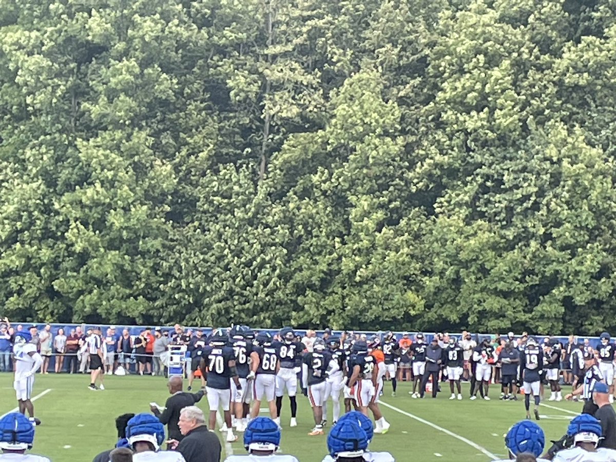 RichfieldRich's tweet photo. Enjoying the NFL training camp scrimmage at nearby @GrandParkSports between the Bears & Colts. Got a close up view of fellow @SUUThunderbirds alum @braxtonjones742 who made the NFL all rookie team last year. Also fun to watch @justnfields & #4pick Anthony Richardson @GVOaant https://t.co/c7ly3aMUiV