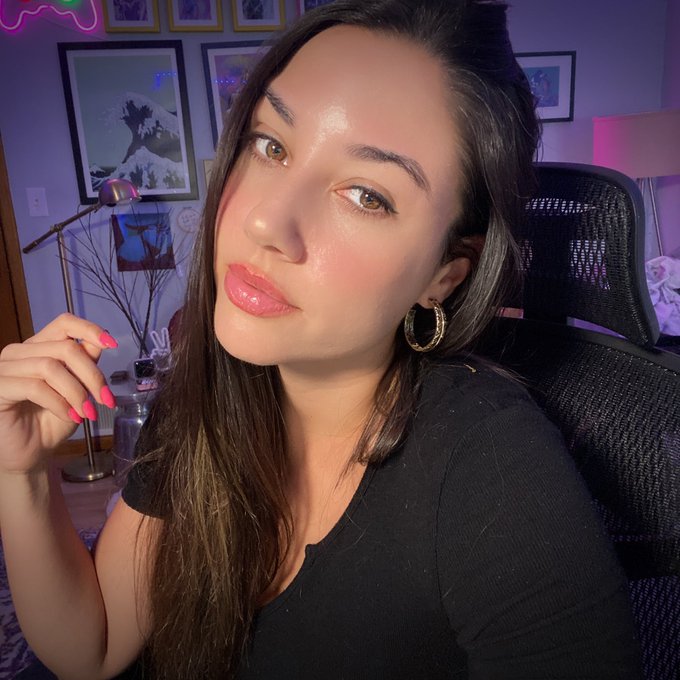 Live: https://t.co/5LmNBDd6Ah   🐠 https://t.co/QCeUdAGASL