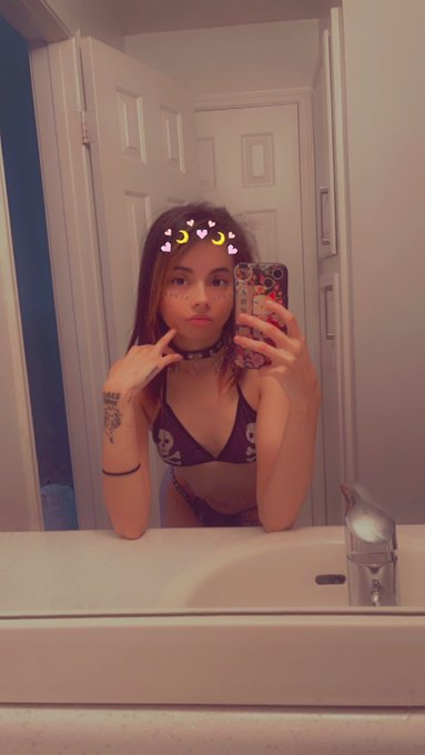 🥰 feeling better https://t.co/dwUC3Du0ay<a href="/tag/cutie"class="tags"><span>#cutie</span></a><a href="/tag/fyp"class="tags"><span>#fyp</span></a>