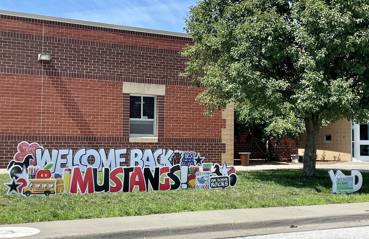 It was so wonderful to meet all of our Bridle Ridge families tonight! It’s going to be a great year! @RayPec