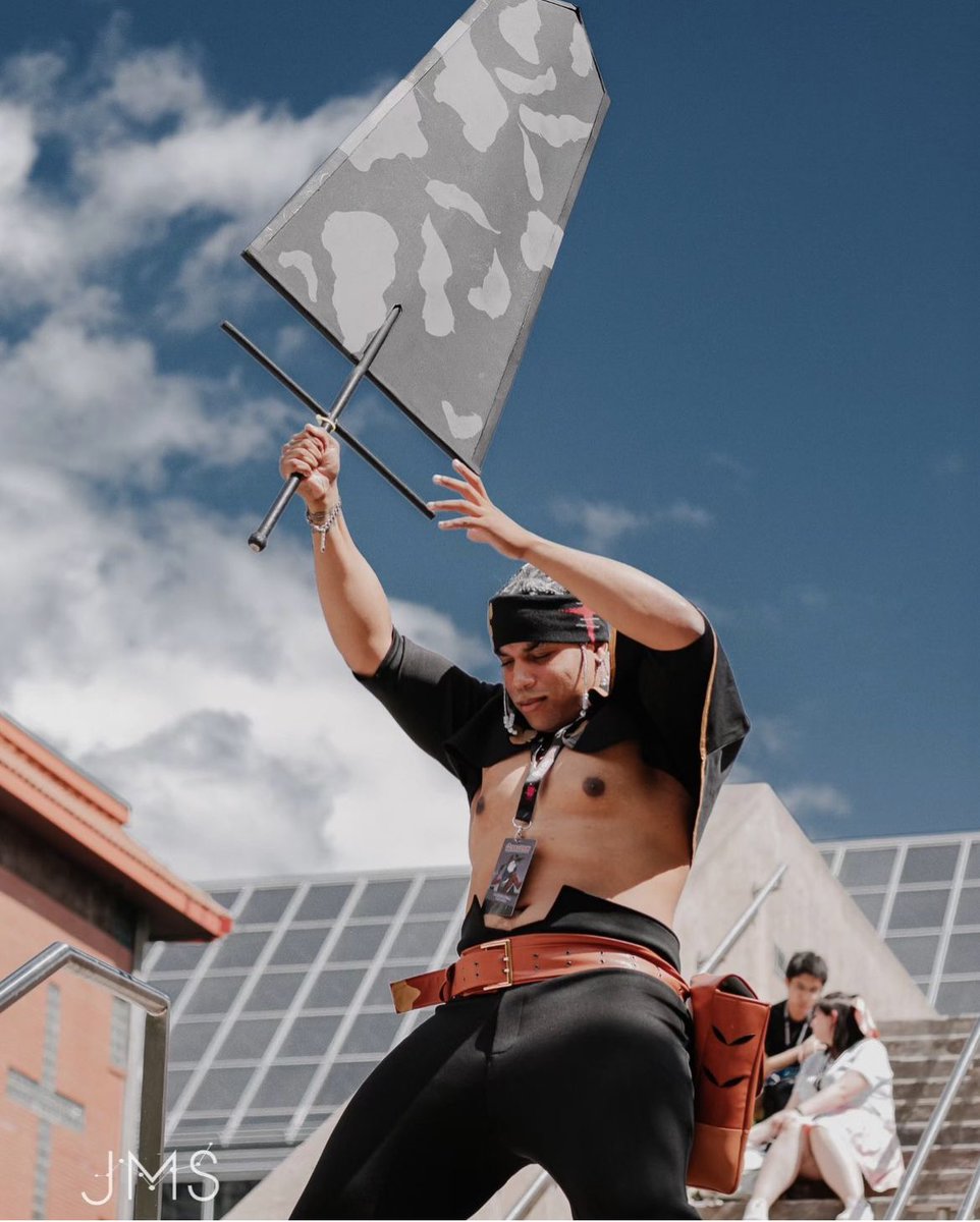 cosplaymandy's tweet photo. Amazing photos of the Asta cosplay from Black Clover that my partner and I made as a commission! Photos by JMS Photography #cosplay #cosplayer #cosplaycommissioner #cosmaker #cosmakers #asta #astacosplay #astacosplayer #blackclover #blackclovercosplay #blackclovercosplayer https://t.co/AdOCO4D9Az