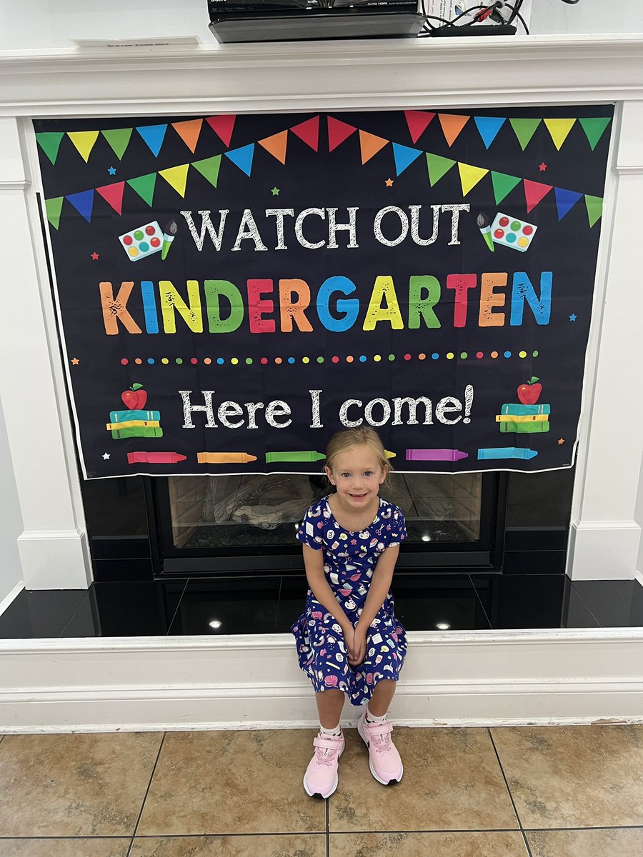 Kenzie Clark (@clark_in_k) on Twitter photo Taking a break from my teacher posts because I’m on the other side for the first time 🥹 Evie is already the “principal’s bff” and absolutely adored her new teacher <a href="/PrincipalDubiel/">Karen Dubiel</a> Taking a break from my teacher posts because I’m on the other side for the first time 🥹 Evie is already the “principal’s bff” and absolutely adored her new teacher <a href="/PrincipalDubiel/">Karen Dubiel</a>