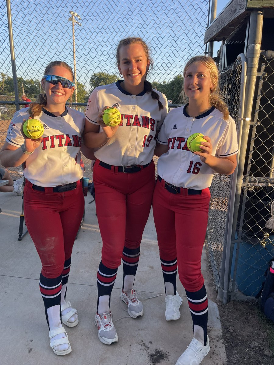 Norris Titans Softball tweet media