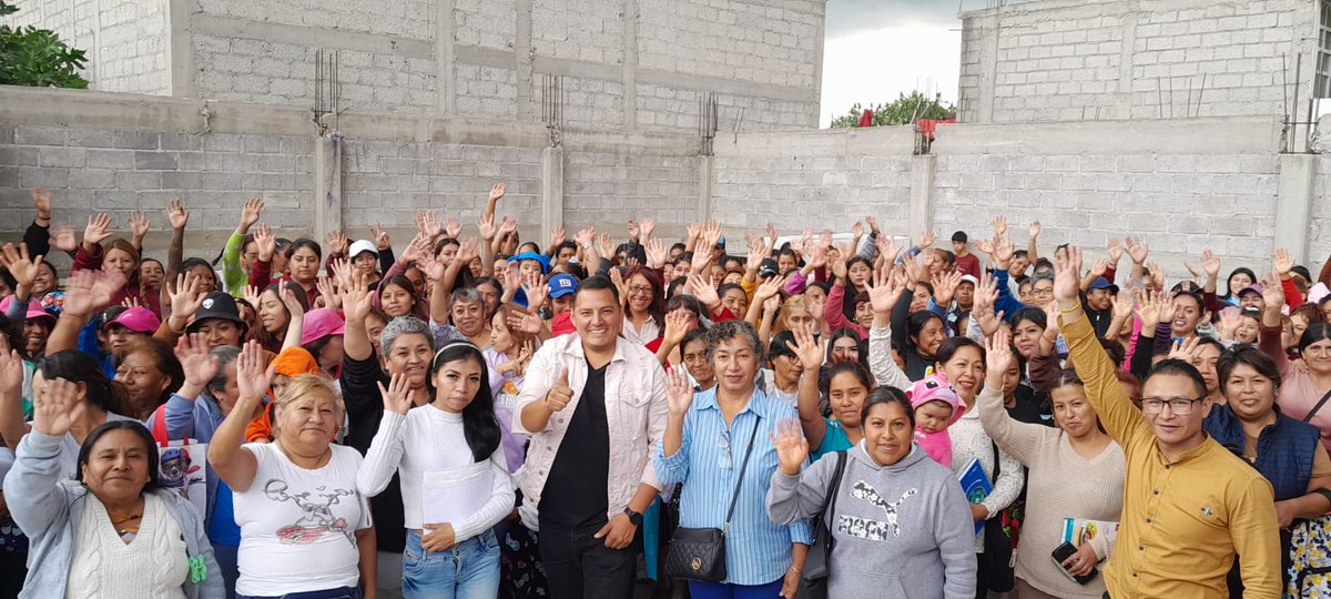 LuiSagrerOsorio's tweet photo. “Nunca dudes de que un pequeño grupo de ciudadanos reflexivos y comprometidos pueden cambiar el mundo; de hecho, es lo único que lo ha logrado”. Margaret Mead. #Tezoyuca @Antonio_Quia_Z @MaribelSalmern #ADM #EFM https://t.co/3orpkwfEQo