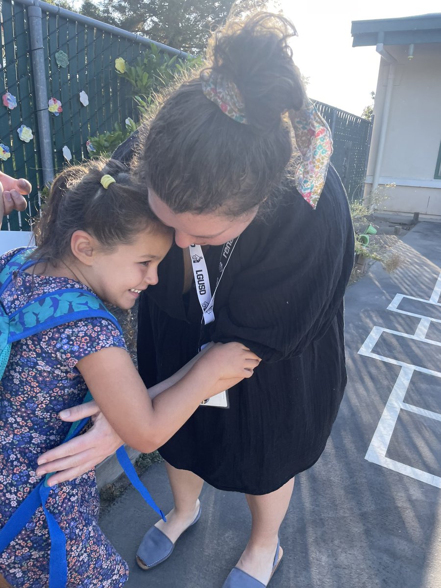 Alana Mercer tweet media