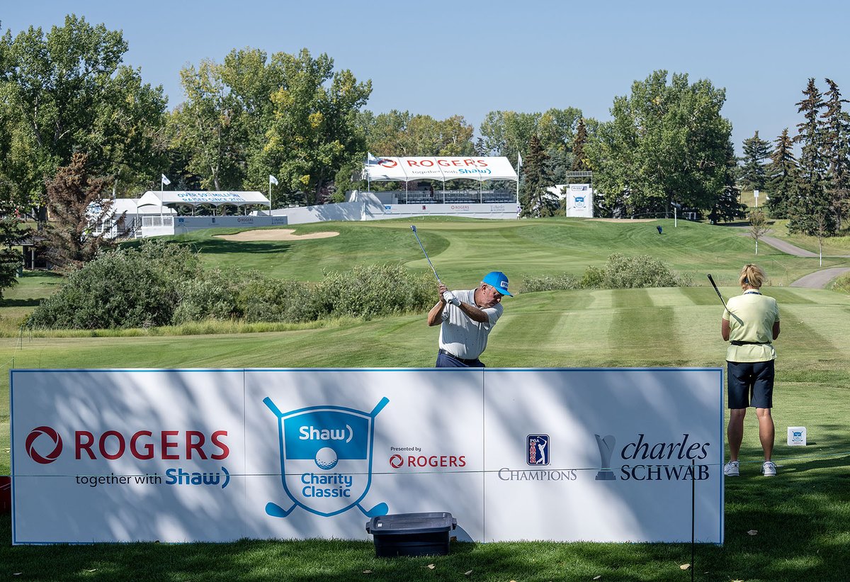 ShawClassic's tweet photo. ICYMI: Friday's start time at the Shaw Charity Classic presented by @Rogers, has been moved to 8:30 AM. 

Tell your friends &amp; we'll see you on the first tee bright and early!

PAIRINGS &amp; TEE TIMES: https://t.co/2nOYhZVVhR 

#ShawClassic

📸 Todd Korol https://t.co/1SrRjpUCsF