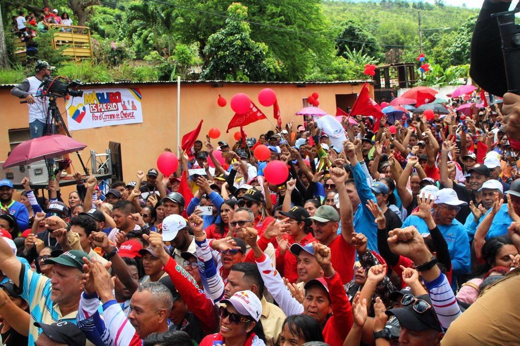 Nicolás Maduro tweet media
