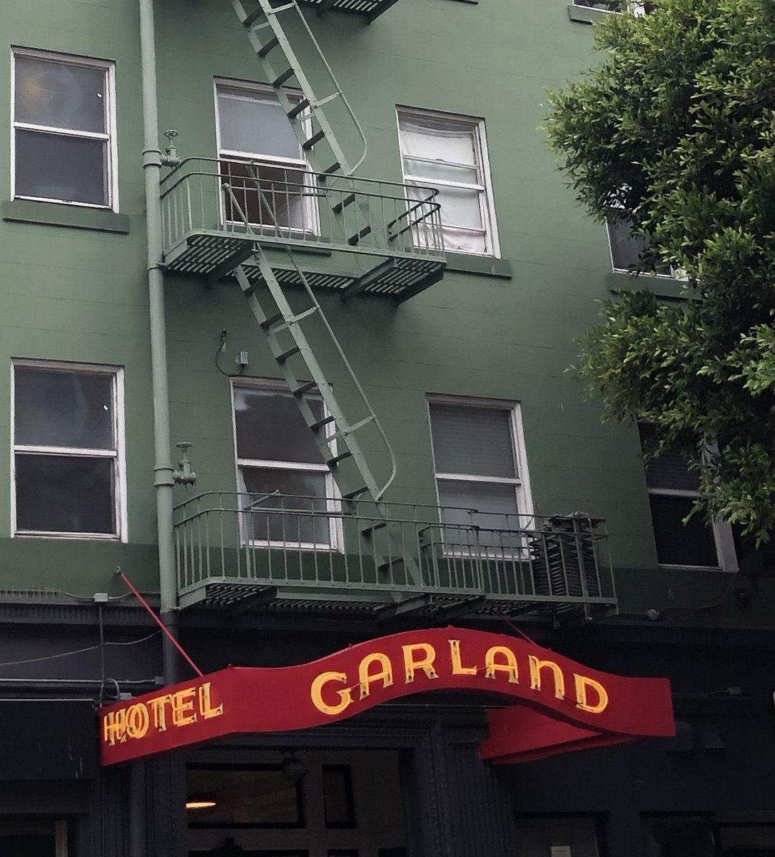 Restoration of the Garland Hotel’s historic sign has now been complete! #sfshines