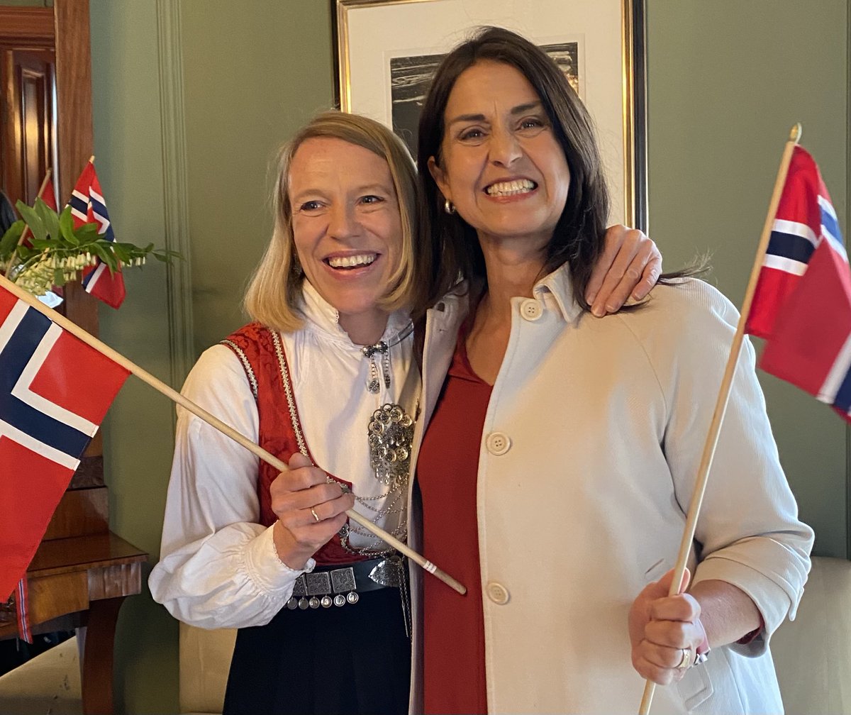 Deirdre Kent tweet media