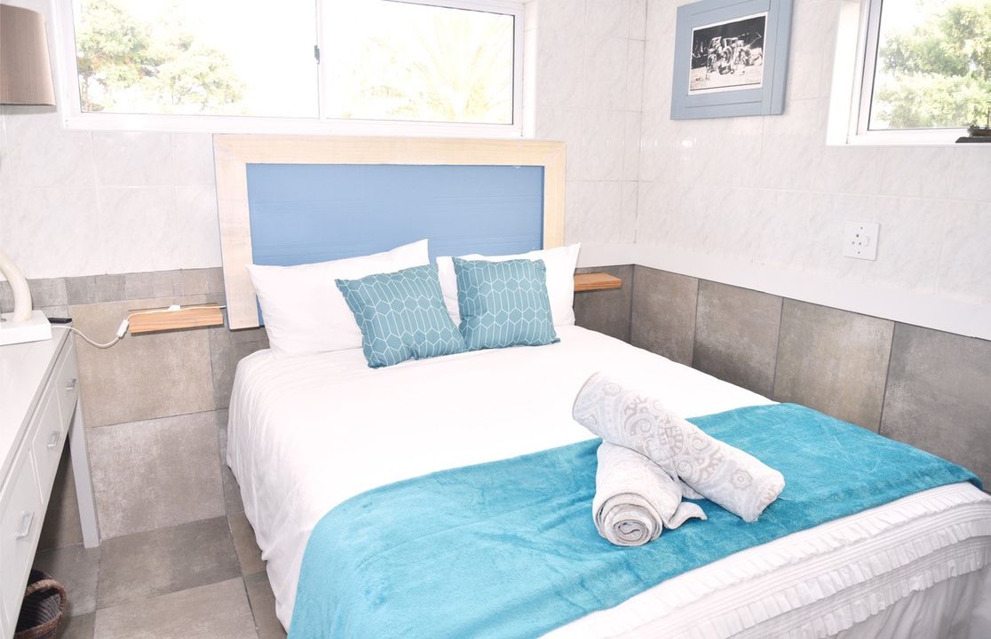 SunsetDecks's tweet image. Enjoy stylishly furnished suites with top-of-the-line amenities for ultimate comfort.
4A Engina Crescent Sunset Beach, Milnerton Cape Town, South Africa
+2721 551 6756
info@sunsetdecks.co.za
sunsetdecks.co.za
#SunsetDecks #CapeTown #sunsetbeach #bedandbreakfast