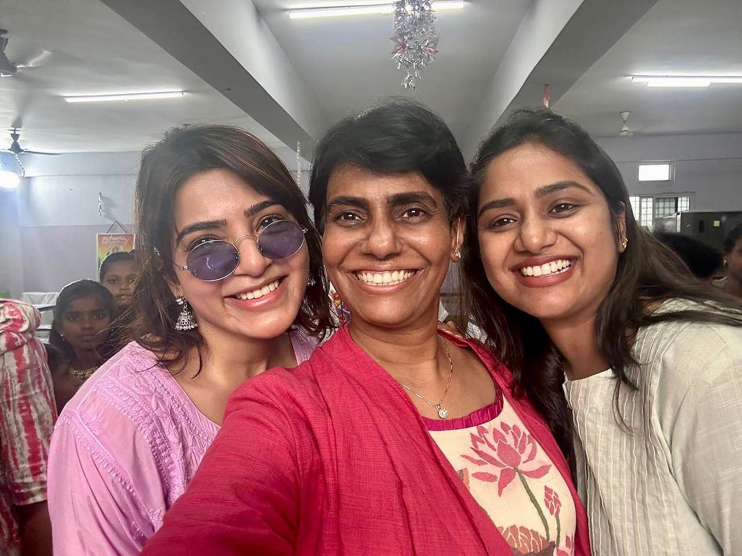 Teamtwts2's tweet photo. Tranquil Three! Together we forge, to work for a great cause. @Samanthaprabhu2
@DrManjula_A @SeshankaBinesh! 🫶🏻❤️ 

#PratyushaSupport #TeamPratyusha #ChangingLives Together 

#Samantha #SamanthaRuthPrabhu https://t.co/qUvMhs3lIB