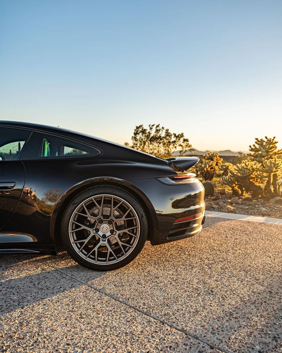 dreamscarreal's tweet photo. Oh, don't look at us like that!
#supercar
#Porsche 
#porsche911 
#Bitcoin 
#ETHEREUM 
#Crypto 
#babygirl 
#Sexy
#girl
#beauty 
#NFT 
#NFTsCommunity 
#Mint 
#Car https://t.co/pMBJd0AOA4