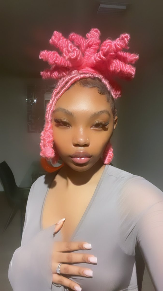 star⭐️ tweet media