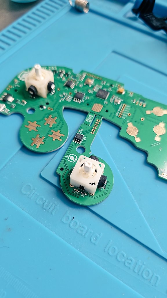 Well... 2 things.🤔
I will now be working with a small business (<a href="/SaiWareCustoms/">SaiWare</a>) that will supply me with all my hardware needs. (Maybe you as well)

Aaaaand...

We're PHOBing now!!!

Interested in what such a board can do for your gameplay? Just shoot us a message.🙋🏾‍♂️