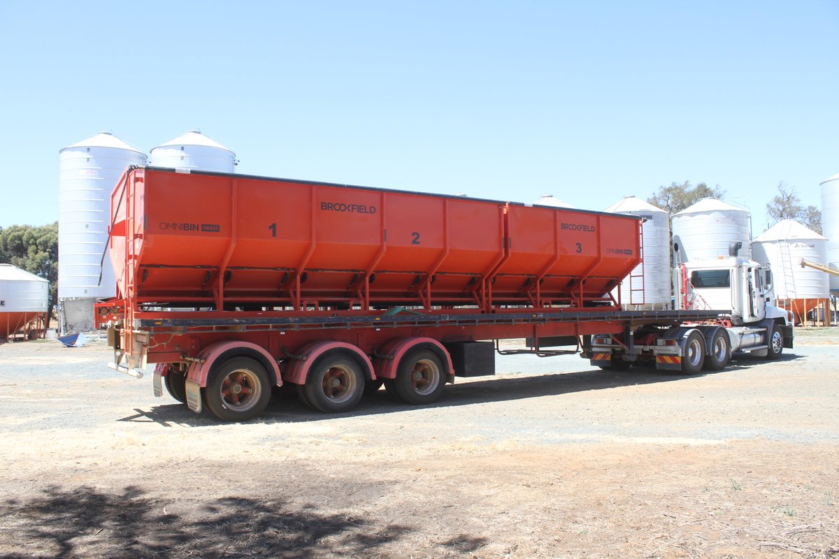 #𝗕𝗿𝗼𝗼𝗸𝗳𝗶𝗲𝗹𝗱 𝗢𝗺𝗻𝗶𝗕𝗶𝗻 𝗢𝗕𝟯𝟮𝟬 𝘆𝗼𝘂𝗿 #1 𝗦𝗘𝗘𝗗𝗜𝗡𝗚 𝘁𝗶𝗺𝗲 𝗔𝗦𝗦𝗘𝗧. Save time and money at seeding time with a Brookfield #OmniBin.
𝗦𝗲𝗰𝘂𝗿𝗲 𝘆𝗼𝘂𝗿 𝗱𝗲𝗹𝗶𝘃𝗲𝗿𝘆 𝗳𝗼𝗿 𝟮𝟬𝟮𝟰 𝗦𝗲𝗲𝗱𝗶𝗻𝗴 - 𝗟𝗶𝗺𝗶𝘁𝗲𝗱 𝘀𝗽𝗼𝘁𝘀 𝗮𝘃𝗮𝗶𝗹𝗮𝗯𝗹𝗲!