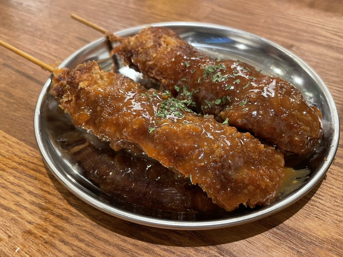 miichan_296's tweet photo. 大衆イタリアンかね子🇮🇹
とりやまの跡地にできたので
お邪魔してきました🙆‍♀️

ラザニアと餃子の共演最高👏

490円のオムレツはai🍷に合うし
レバカツは1本50円でした🙄

大衆酒場の味をだいぶ越えてきてた！
シンプルなのにちゃんと美味しい...

南池袋公園の近くなのでみなさまぜひ☺️
#IMGP https://t.co/aqTagKbKI5