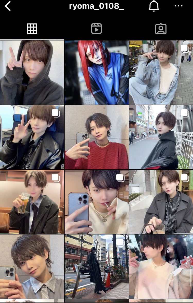 kazama_0425's tweet photo. マッチングアプリ始めたいんだけど、全く使える写真がなくて…

と嘆いてるそこの君へ。

最低限、”ひとり”でもかなりのクオリティで写真を撮影できる方法を教えます。

結論から言うと、

"他撮り風自撮り"

もう散々ツイートしているが、Tinderなどマッチングアプリ用の写真を増やすために"他撮り風自撮り"は絶対に覚えておきたい。

実はインスタにいるガチイケのホストやメン地下、インスタグラマーたちは、他撮りは盛りづらいので、顔の角度や表情を自由に調整できる”自撮り”���1人でシコ写真を量産している人も多い。

毎回毎回、撮影業者に依頼するとなるとお金が掛かるので、自分でシコ写真を撮れるようになるとめちゃくちゃ強い。

“他撮り風自撮り” のやり方は簡単で、

①iPhone14pro 
��自撮り棒(遠隔ボタン使用)
③加工アプリ『Soda』

を用意して、内カメで撮るだけ。

今まで講習で沢山写真を撮ってきたが、

✅iPhone14pro✖️内カメ✖️加工アプリ

はやはり最強。

このやり方なら加工アプリなのに、他撮り風自撮りなので写真に違和感もなく、そのまま反転せずに撮れるから鬼盛れてお勧め。

やったことない人はマジでやってみて。写真難民から解放されたい人は、いいねとブクマ推奨です📚