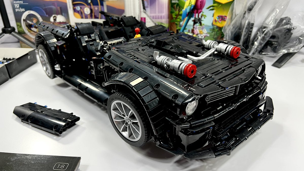 bricks_all's tweet image. Progress photos from tonight’s Live Build Stream pt10.. added the seats and the wheel wells tonight. 

youtube.com/live/m6MjL-Ndf…

#Nifeliz #Hooniken #AllBricksCount #KenBlock #Hoonicorn #Lego #Technic #Mustang