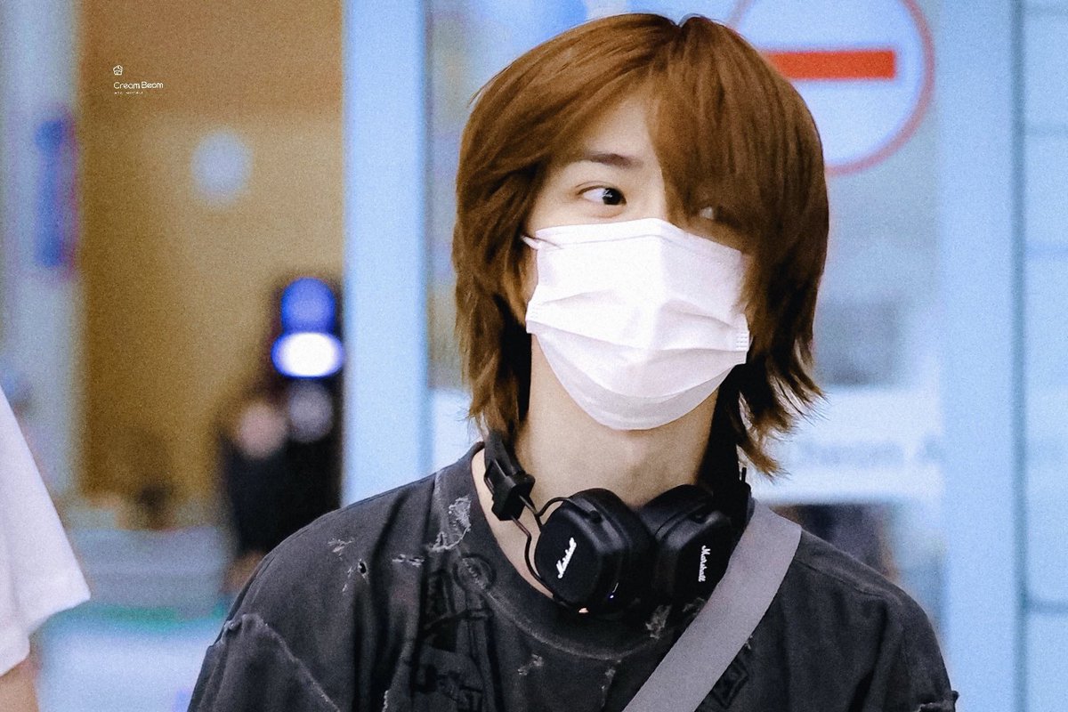 beomgyuhourly's tweet photo. oh but i’m not over this look https://t.co/yWHiU2ZxSe
