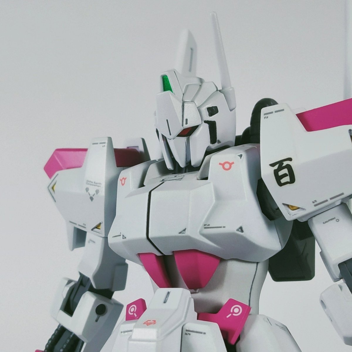 Custom Build: HGUC 1/144 Vanadis’ Hyaku Shiki.