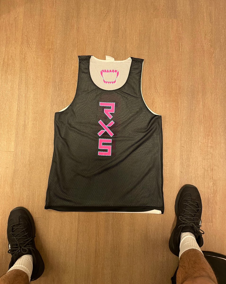 Humble831's tweet photo. @Euro_E_Row and the team brought my RepsxSets idea to life
https://t.co/7BtN5U98cH .. wanted the kids to have that throwback summer league feel https://t.co/wnJmNOSjiL