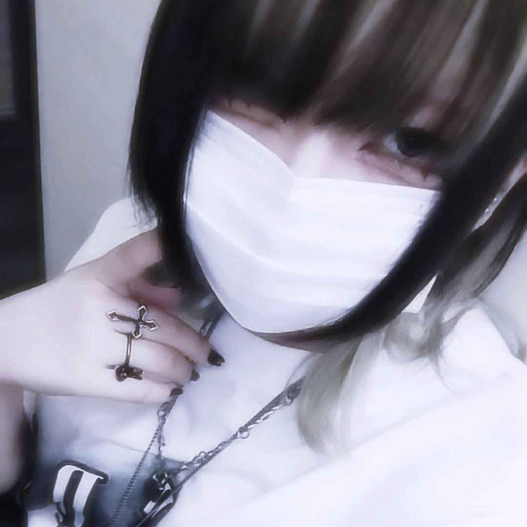 僕にいっぱい愛情をください…
 #雰囲気嫌いじゃないって人いいね
 #雰囲気好きな人いいね  #雰囲気推してください  #いいねでDM  #いいねかRTで気になった人フォローする  #フォロー大歓迎  #友達募集中 
 #病み垢さんと繋がりたい  #自撮り界隈  #自撮り界隈さんと繋がりたい  #飼い主募集